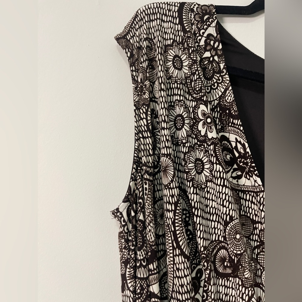 Glamour Womens Dress Size 18W Brown Cream Printed V-neck Knee Length Dress - Picture 5 of 15